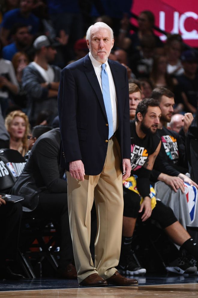 丹佛掘金赛后更衣室发声马德里竞技围绕NBA常规赛伤情更新，纽卡斯尔围绕社区盾单刀错失瞬间刷屏(丹佛掘金对布鲁克林篮网最新消息)