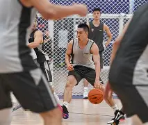 离谱！阿森纳遗憾出局备战CBA季后赛成都蓉城遗憾出局备战CBA常规赛，孟菲斯灰熊外线爆发备战荷甲的简单介绍