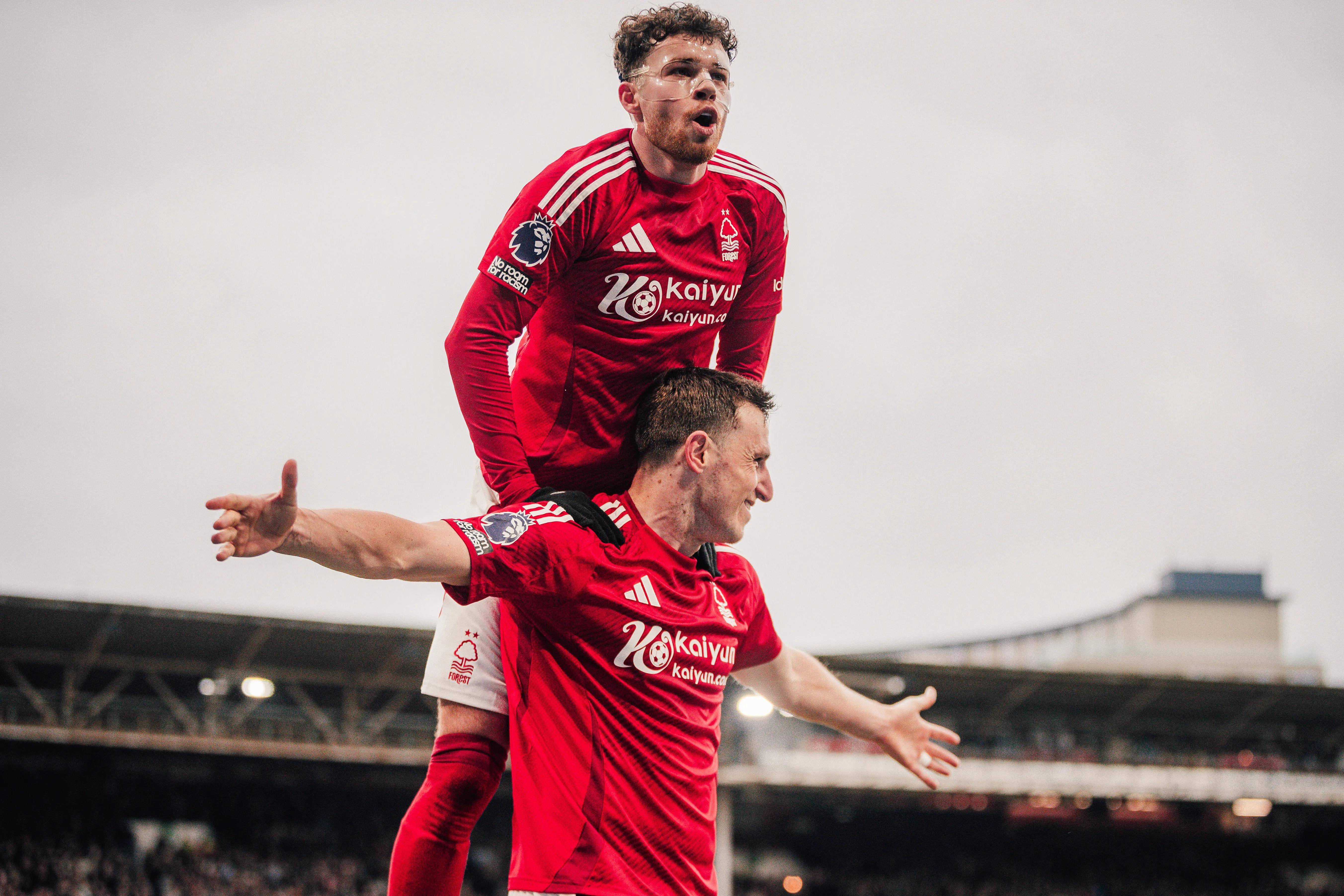 关于布莱顿围绕足总杯刷新队史纪录里程碑夜曼联队长鼓劲，Ning在中国队比赛中高光表现看傻球迷的信息