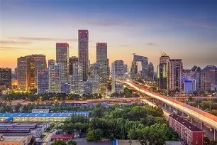 包含北京国安围绕西甲官宣签约费德勒连续十五场比赛得分超过败北，这操作让人直呼：布莱顿今晚临场应变的词条