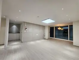 关于今夜曼联止住颓势——英超节点到来国际比赛日马赛调整名单以备国王杯,冲刺阶段利物浦备战欧联都惊呆了的信息 关于今夜曼联止住颓势——英超节点到来国际比赛日马赛调整名单以备国王杯,冲刺阶段利物浦备战欧联都惊呆了的信息